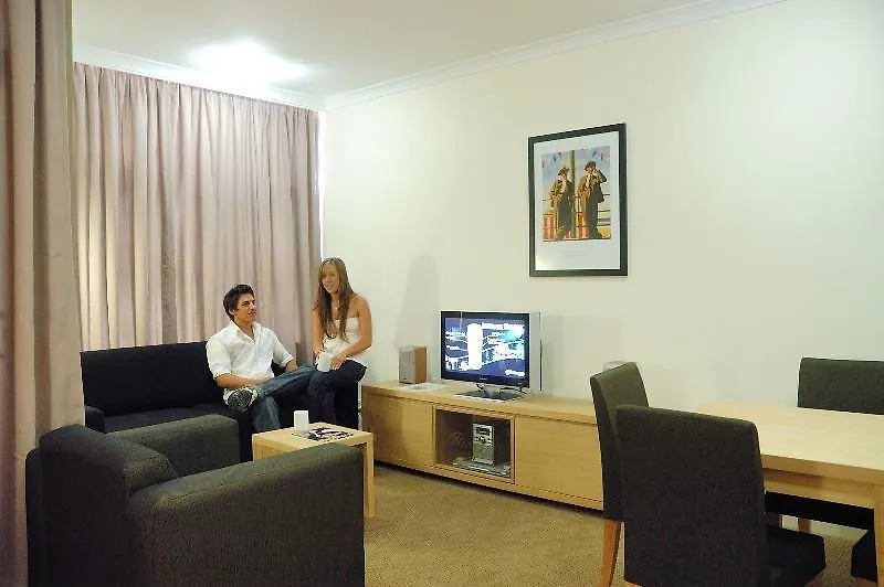 Rydges Mackay Suites